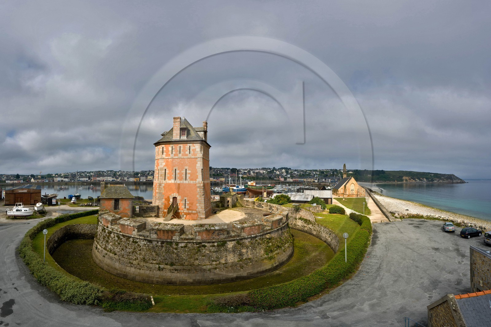 Camaret-sur-Mer, Fortifications Vauban inscrites au patrimoine m