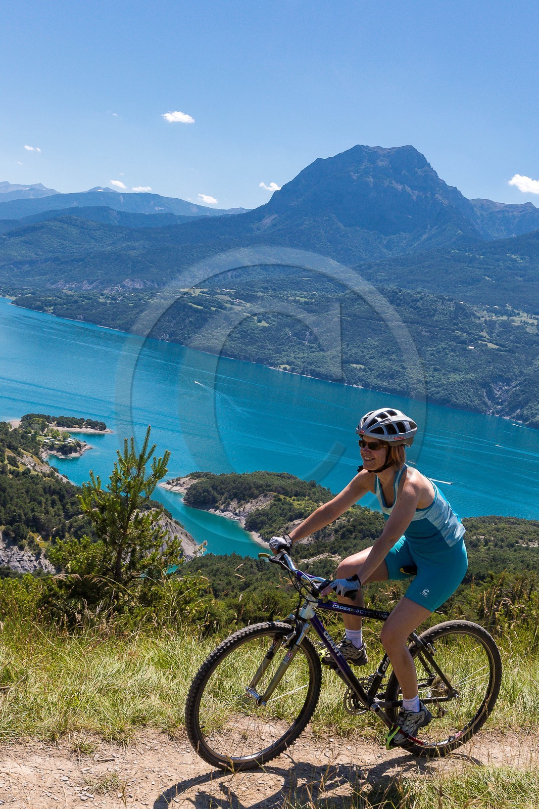 Pays de Serre-Ponçon, Chorges, belvédère des Curattes, vtt Pays de Serre-Ponçon, Chorges, belvédère des Curattes, vtt
