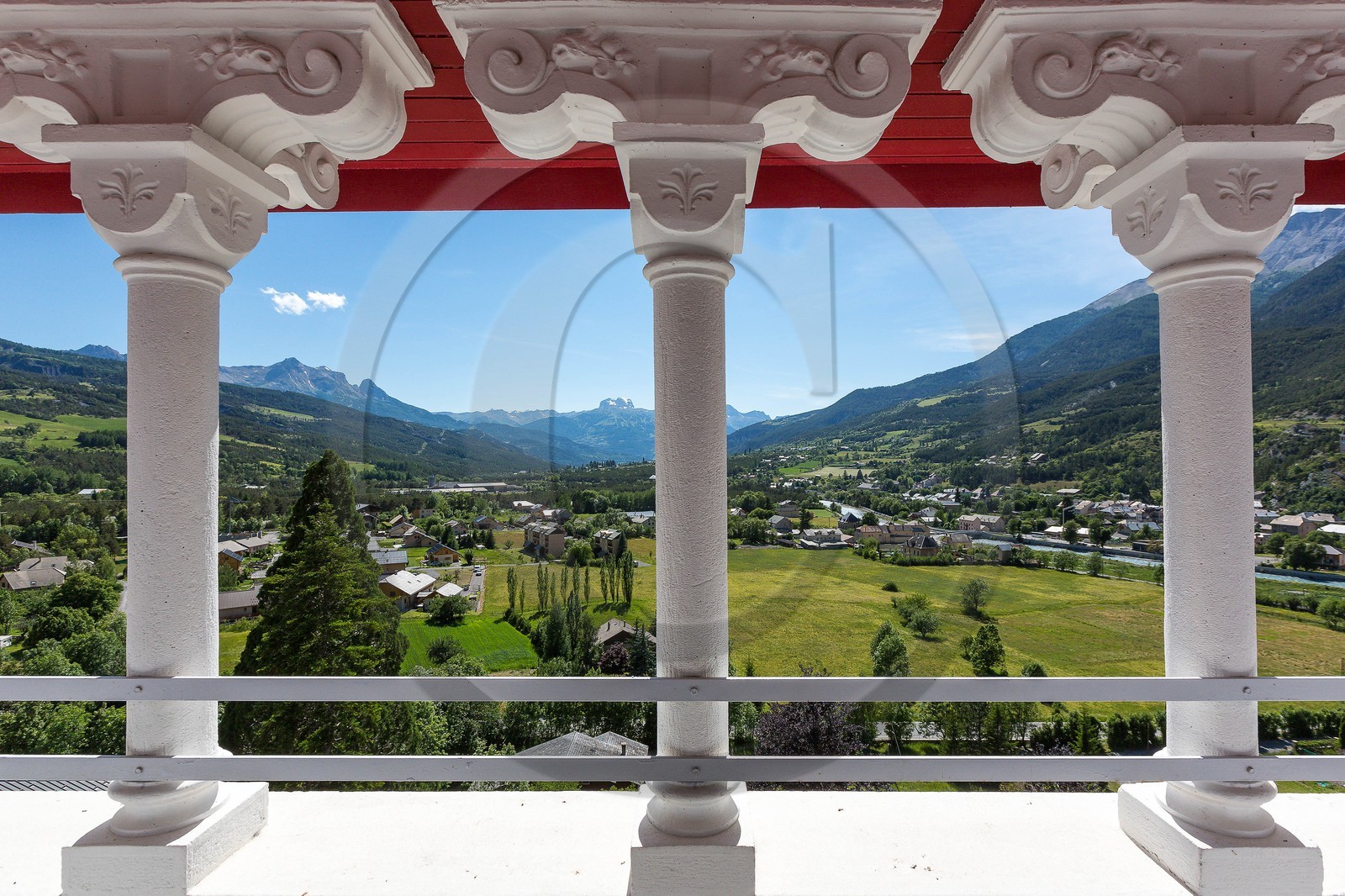 village de Jausiers, Chateau des Magnans