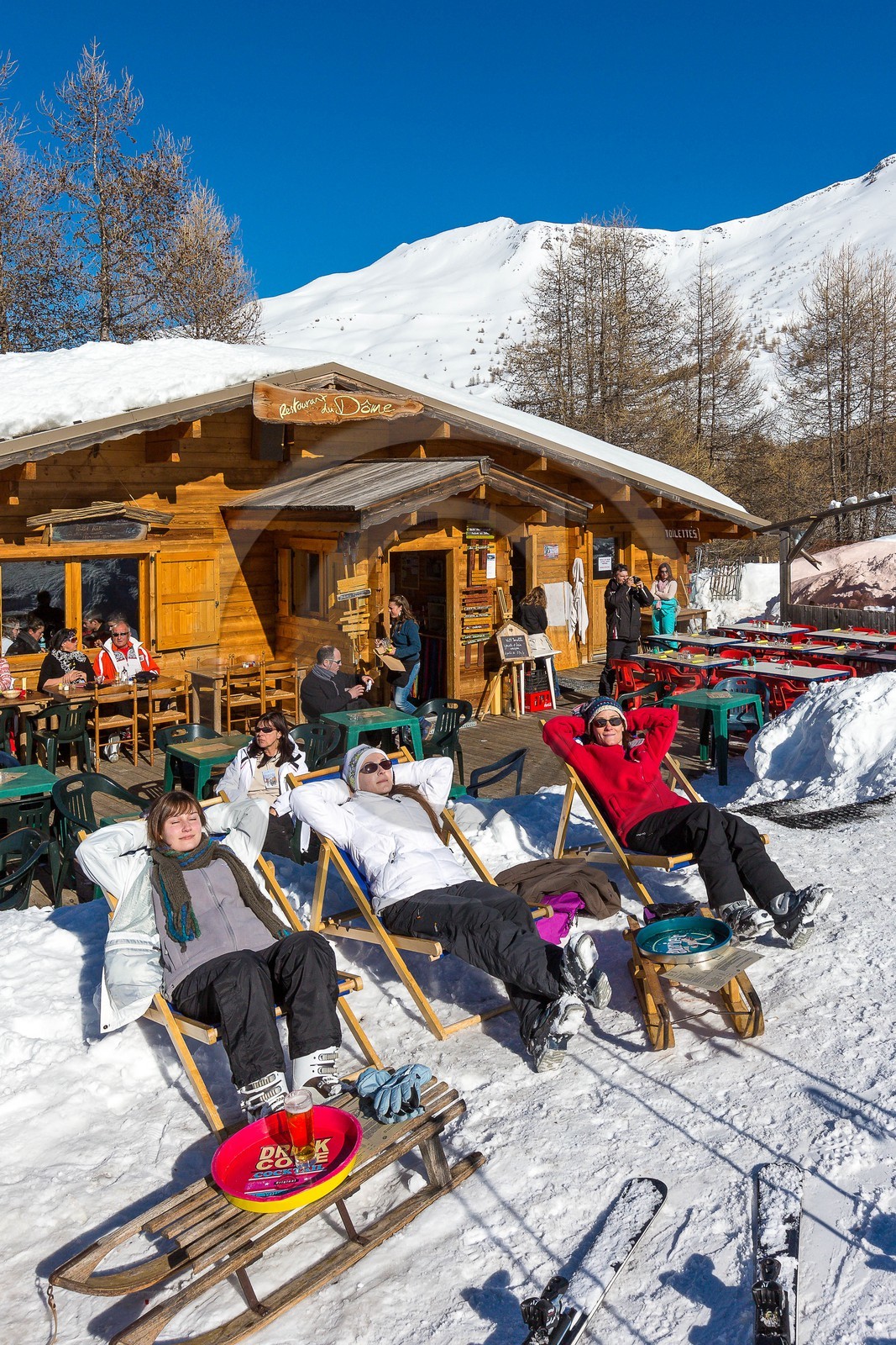 Station de ski Sauze Super-Sauze, Restaurant du Dôme, restaurant d'altitude