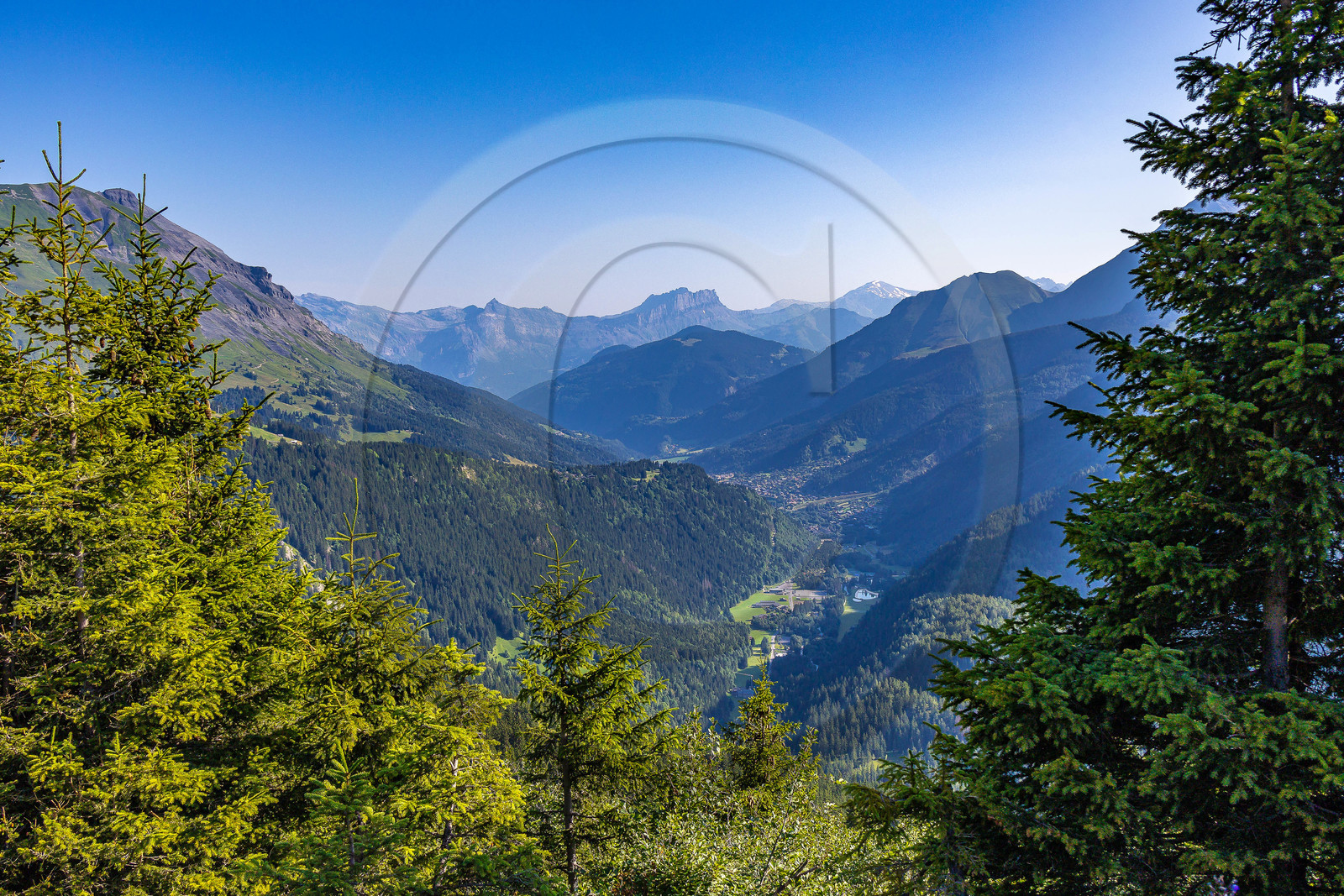 Val Montjoie,