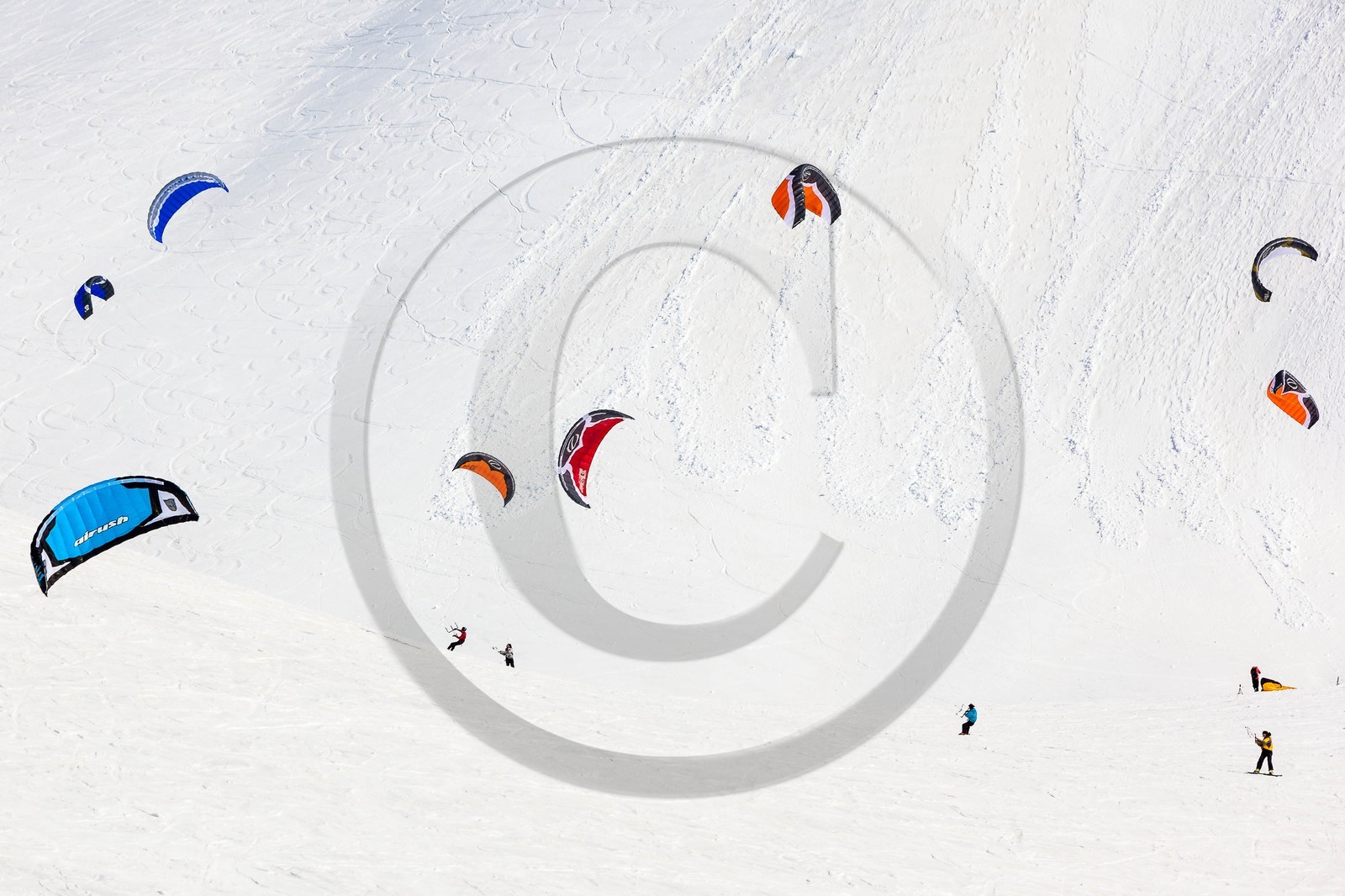 Snowkite