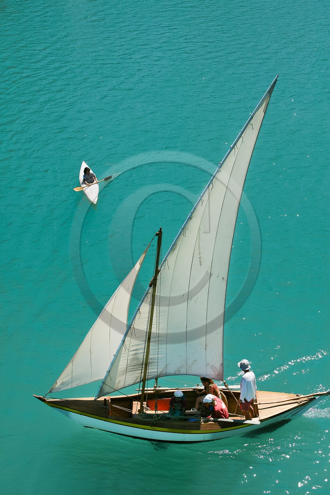 Lac de Serre-Ponçon, Rassemblement Vieux Gréements sur le Lac de Serre-Ponçon, , Rencontre de Voiles traditionnelles Lac de Serre-Ponçon, Rassemblement Vieux Gréements sur le Lac de Serre-Ponçon, , Rencontre de Voiles traditionnelles