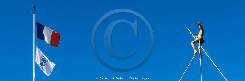 Roure, sculpture de Nicolas Lavarenne