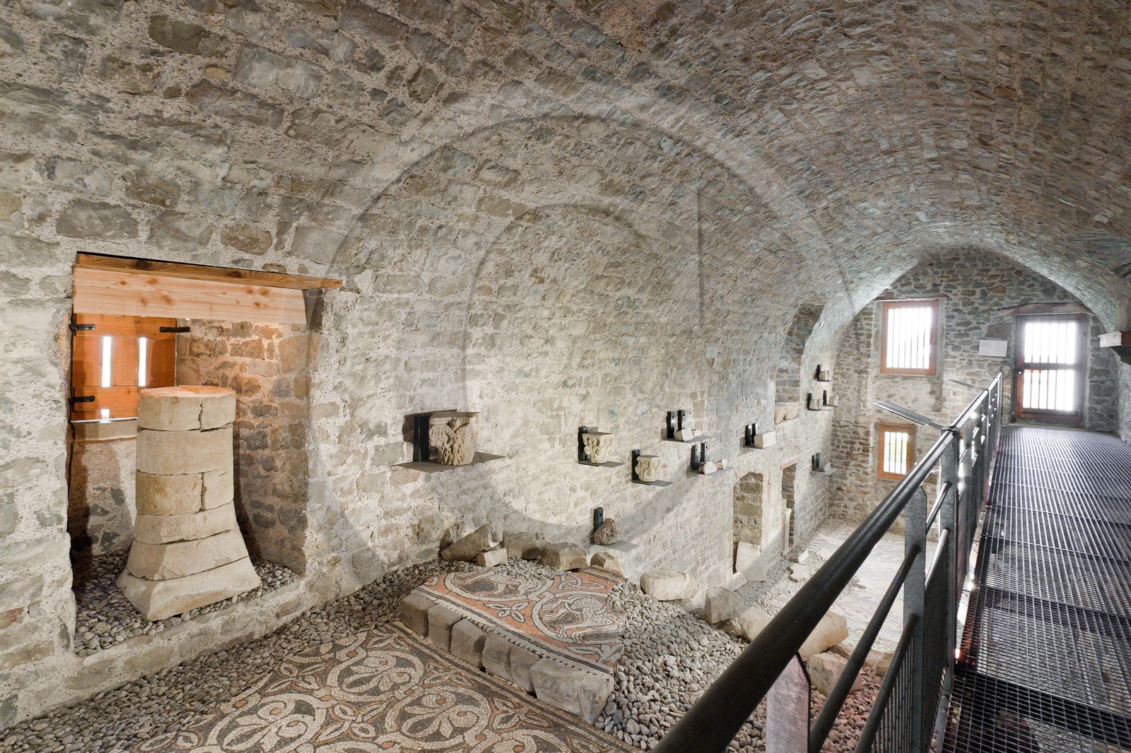 Saint-André de Rosans, Prieuré fondé par l'ordre de Cluny au Xème siècle