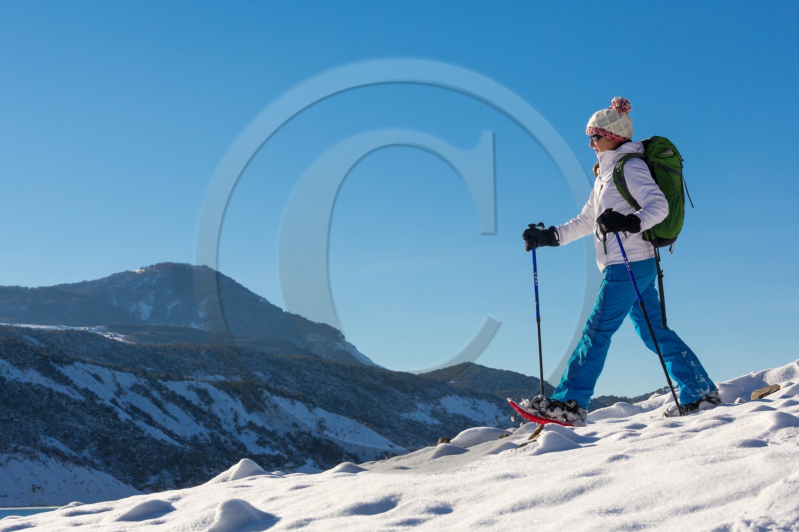 Lac de Serre-Ponçon, vallée de l'Ubaye Lac de Serre-Ponçon, vallée de l'Ubaye