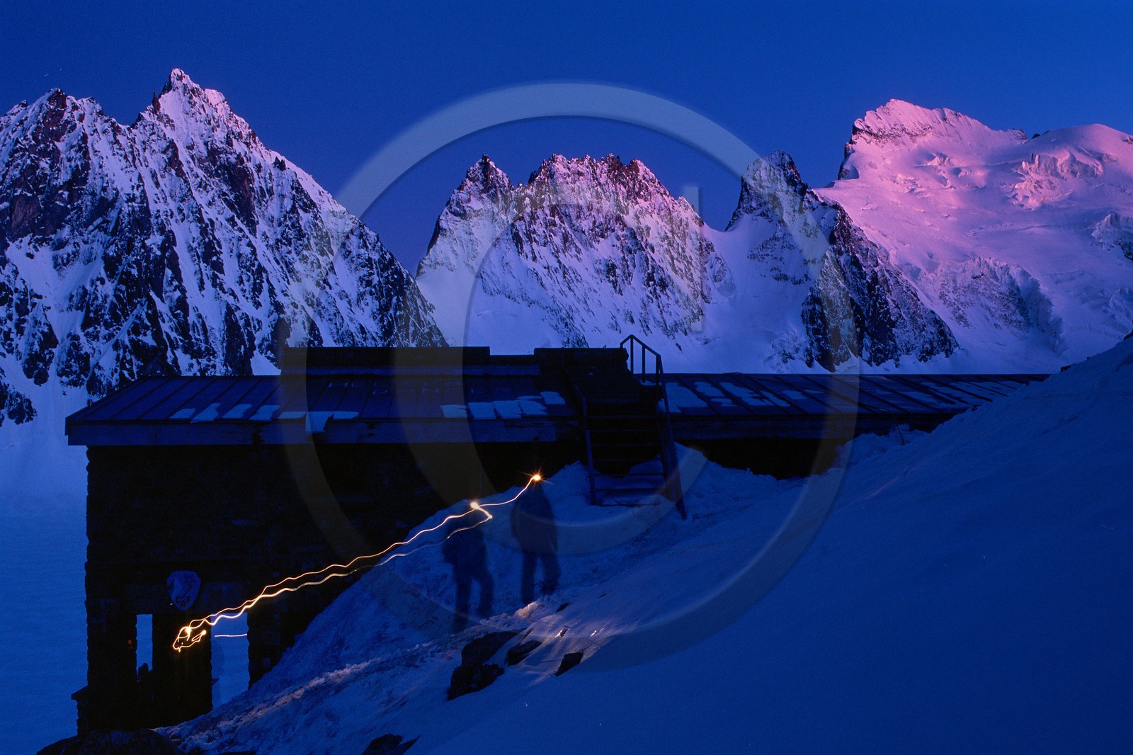 La Barre des Ecrins et le refuge des Ecrins