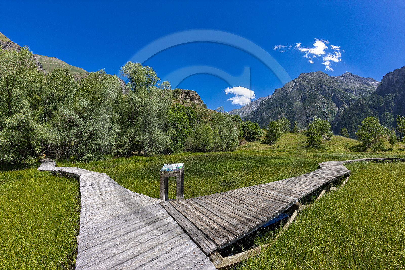 Lac Lovitel
