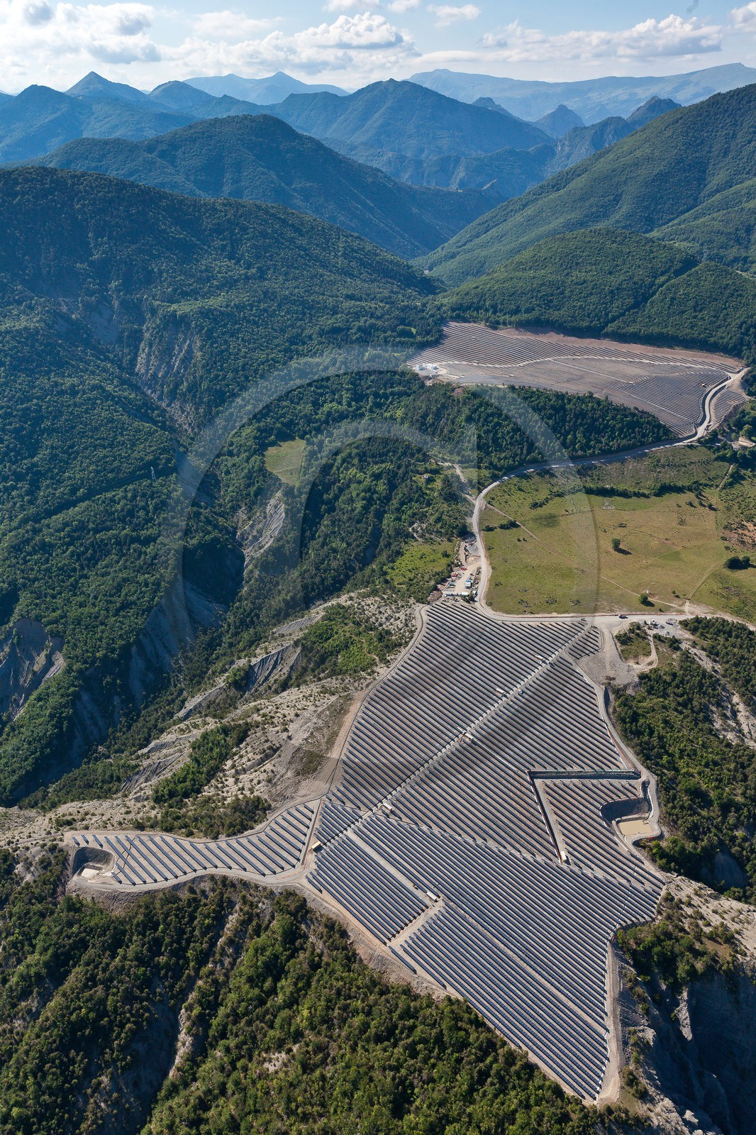 La plus grande centrale solaire photovoltaïque de France
