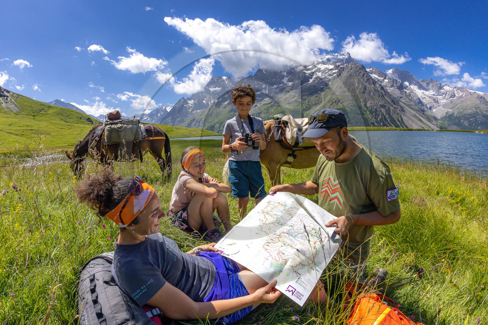 Trek famille avec animaux de bats