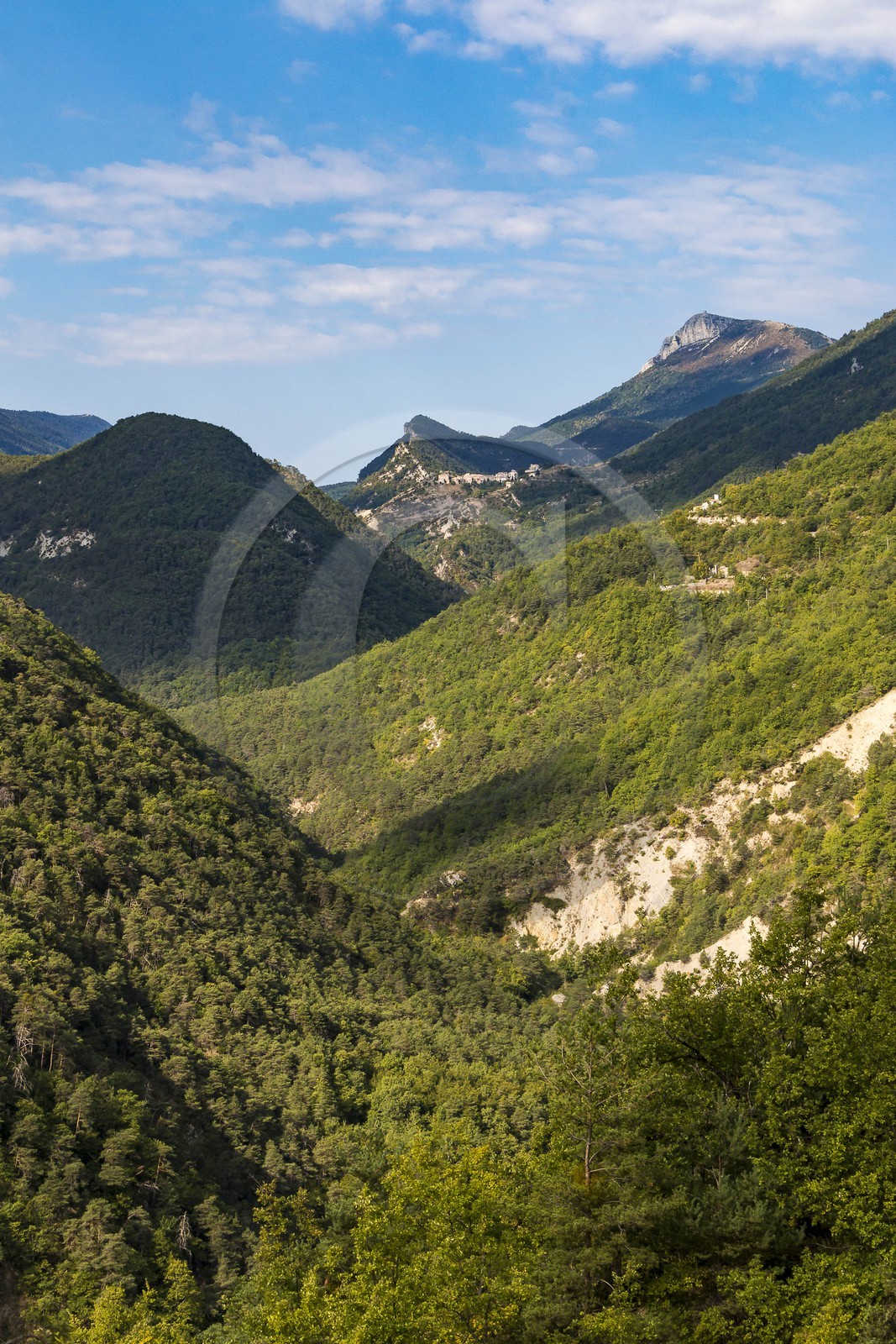 Estéron, Aiglun