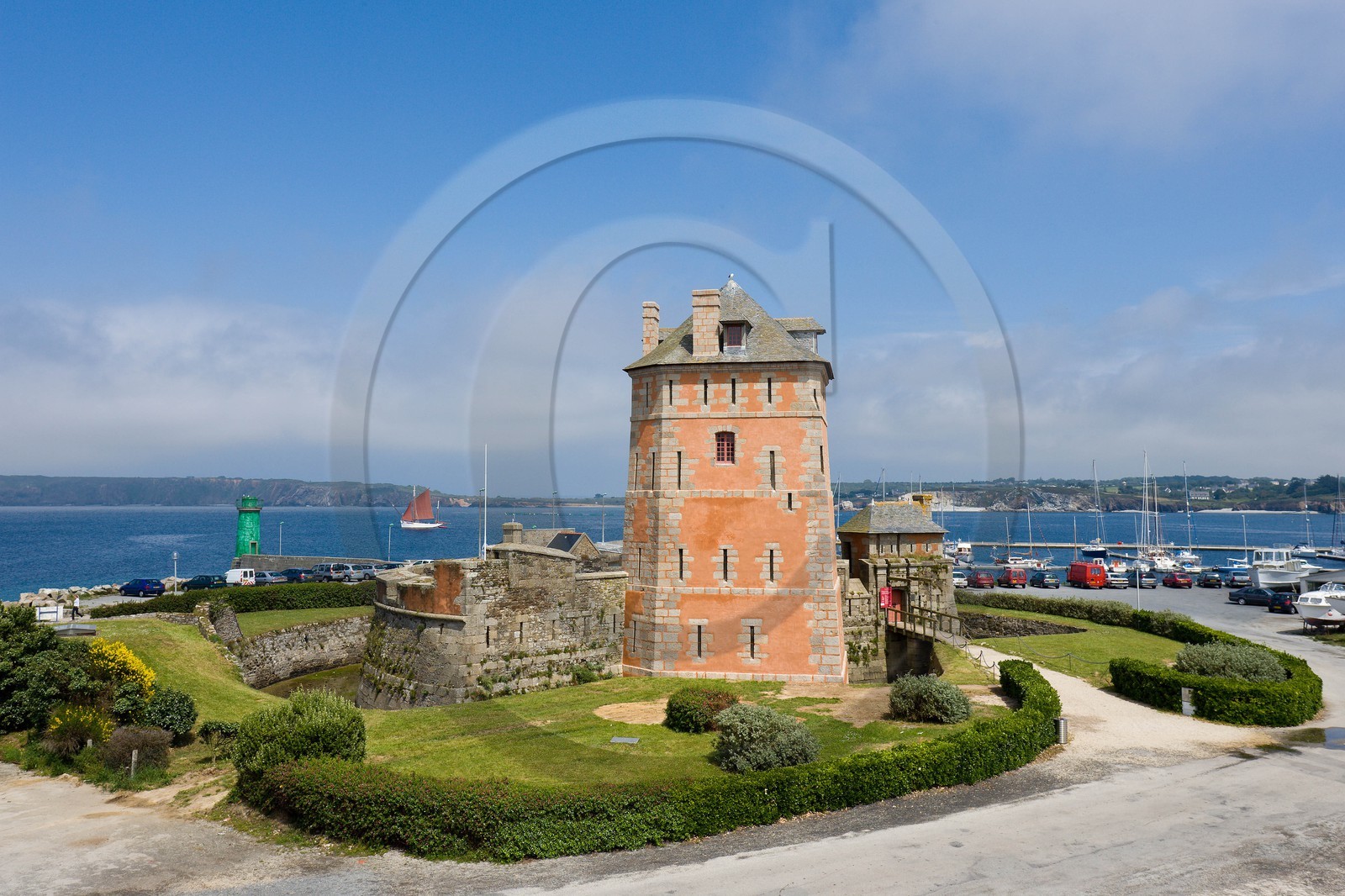 Camaret-sur-Mer, Fortifications Vauban inscrites au patrimoine m